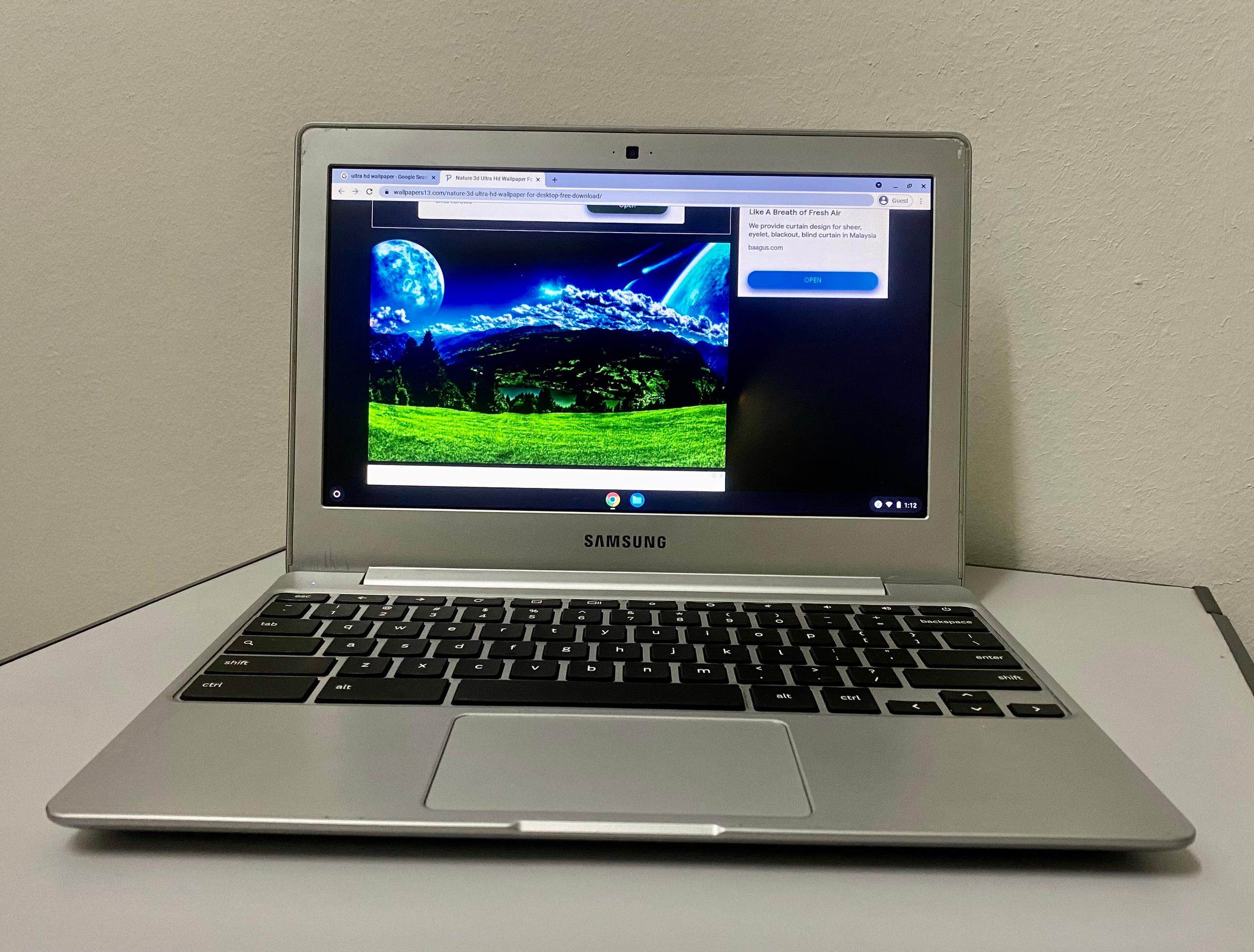 New Samsung Chromebook 13.3" HD Kids Learning Laptop with USB Type-C, 16GB , HDMI - Silver